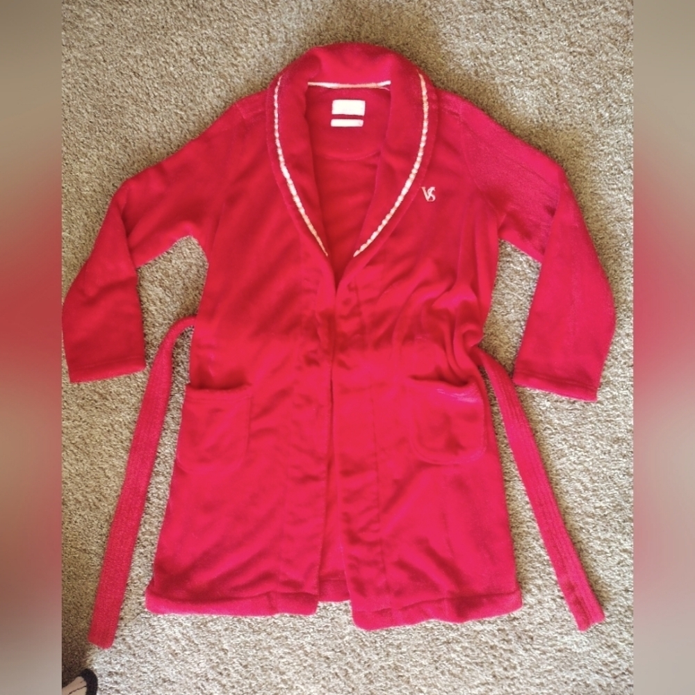 Victoria's Secret Plush Fuzzy Red Women's Robe - Picture 3 of 9